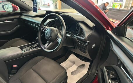 Mazda 3, 2019 год, 1 999 999 рублей, 10 фотография