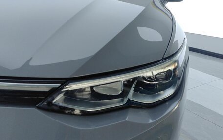 Volkswagen Golf VIII, 2022 год, 1 650 000 рублей, 4 фотография