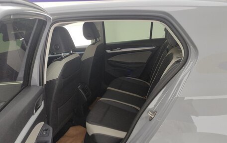 Volkswagen Golf VIII, 2022 год, 1 650 000 рублей, 7 фотография