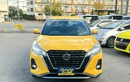 Nissan Kicks I, 2022 год, 1 345 000 рублей, 2 фотография