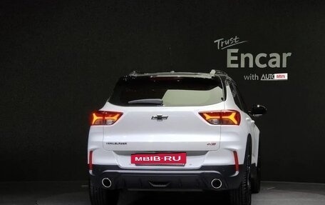 Chevrolet TrailBlazer, 2021 год, 1 500 000 рублей, 3 фотография