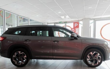 Skoda Kodiaq, 2025 год, 5 900 000 рублей, 6 фотография