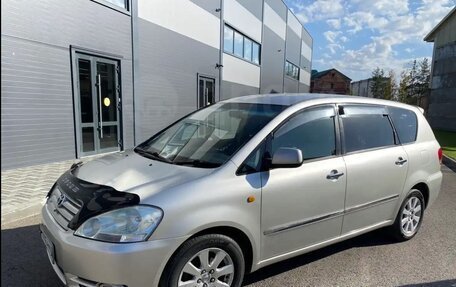 Toyota Ipsum II, 2002 год, 965 000 рублей, 3 фотография