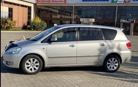 Toyota Ipsum II, 2002 год, 965 000 рублей, 14 фотография