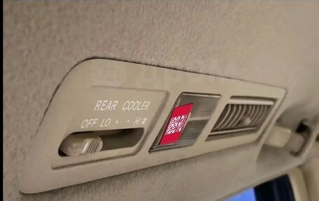 Toyota Ipsum II, 2002 год, 965 000 рублей, 13 фотография