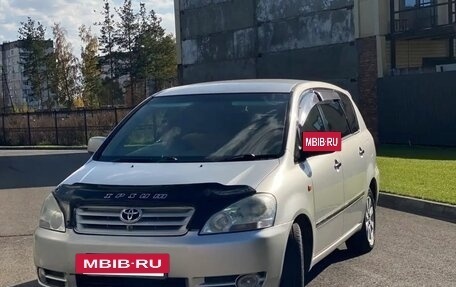 Toyota Ipsum II, 2002 год, 965 000 рублей, 21 фотография
