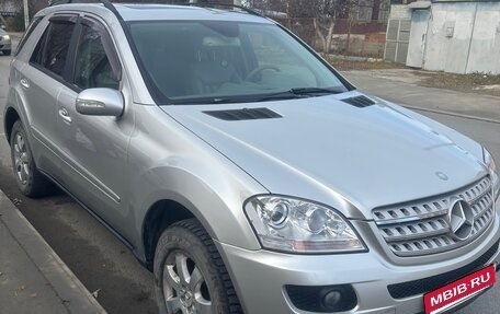 Mercedes-Benz M-Класс, 2005 год, 1 100 000 рублей, 2 фотография