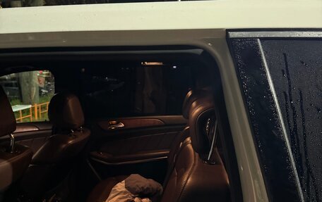 Mercedes-Benz GL-Класс, 2014 год, 3 150 000 рублей, 9 фотография