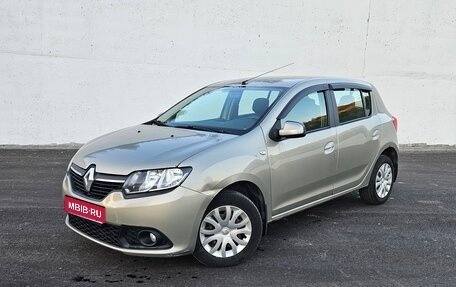 Renault Sandero II рестайлинг, 2014 год, 600 000 рублей, 1 фотография