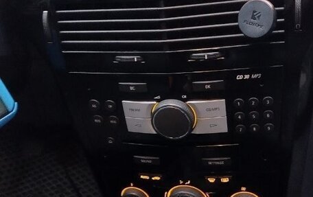 Opel Astra H, 2007 год, 450 000 рублей, 14 фотография