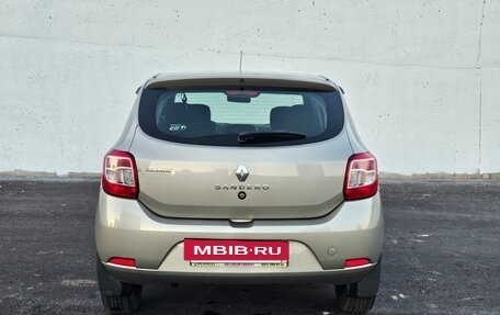 Renault Sandero II рестайлинг, 2014 год, 600 000 рублей, 6 фотография