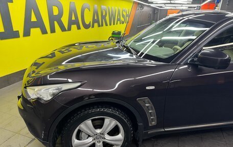 Infiniti FX II, 2011 год, 2 200 000 рублей, 12 фотография