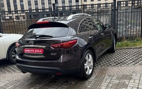 Infiniti FX II, 2011 год, 2 200 000 рублей, 5 фотография