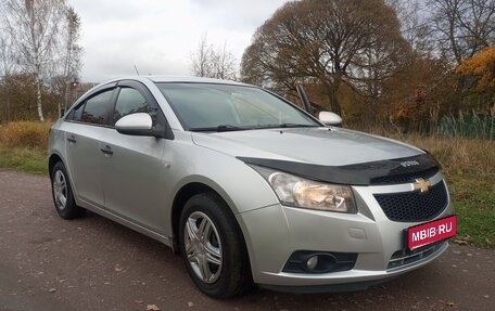Chevrolet Cruze II, 2010 год, 1 фотография