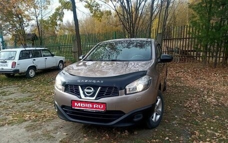 Nissan Qashqai, 2011 год, 900 000 рублей, 1 фотография