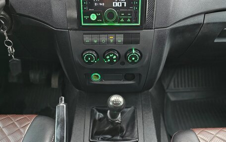 ЛуАЗ Patriot, 2013 год, 590 000 рублей, 10 фотография