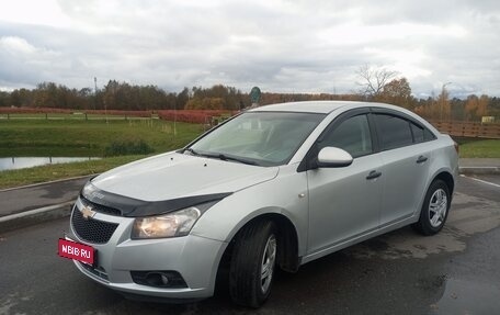 Chevrolet Cruze II, 2010 год, 2 фотография