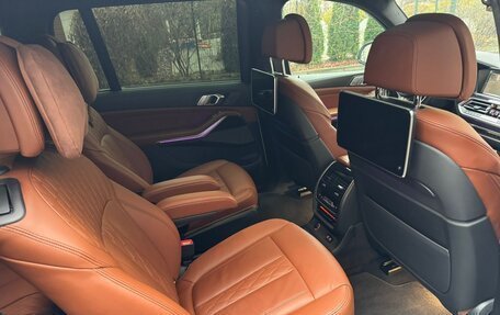 BMW X7, 2021 год, 12 200 000 рублей, 10 фотография