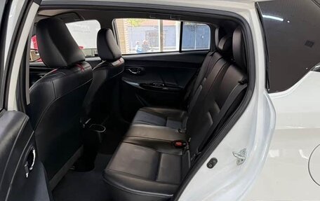 Toyota Yaris XP150 рестайлинг, 2022 год, 1 020 000 рублей, 16 фотография