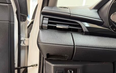 Toyota Yaris XP150 рестайлинг, 2022 год, 1 020 000 рублей, 20 фотография