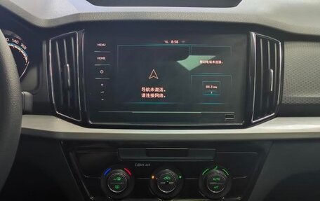 Skoda Kamiq I, 2022 год, 1 850 000 рублей, 10 фотография