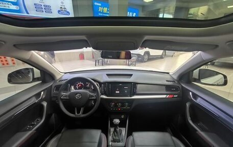 Skoda Kamiq I, 2022 год, 1 850 000 рублей, 8 фотография