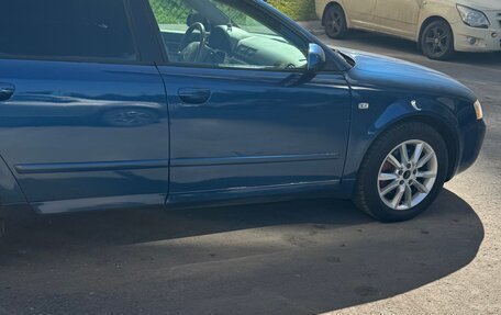 Audi A4, 2004 год, 700 000 рублей, 2 фотография