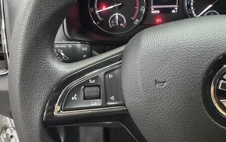 Skoda Karoq I, 2022 год, 2 000 000 рублей, 20 фотография