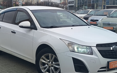 Chevrolet Cruze II, 2014 год, 950 000 рублей, 2 фотография