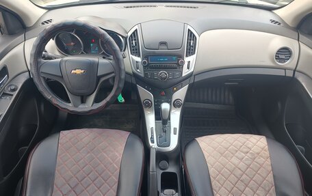 Chevrolet Cruze II, 2014 год, 950 000 рублей, 10 фотография