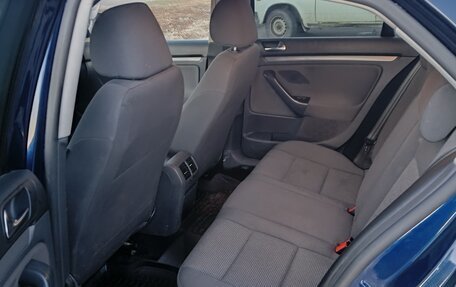 Volkswagen Jetta VI, 2009 год, 650 000 рублей, 8 фотография