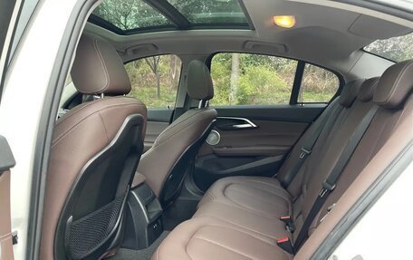 BMW 1 серия, 2022 год, 1 940 100 рублей, 16 фотография