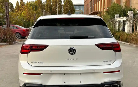 Volkswagen Golf VIII, 2021 год, 1 890 099 рублей, 5 фотография