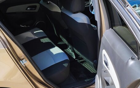 Chevrolet Cruze II, 2013 год, 920 000 рублей, 4 фотография