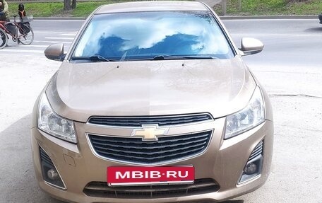 Chevrolet Cruze II, 2013 год, 920 000 рублей, 14 фотография