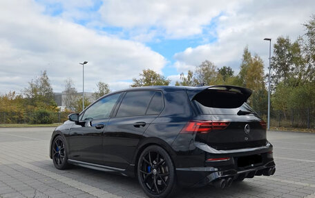 Volkswagen Golf VIII, 2022 год, 1 994 000 рублей, 4 фотография