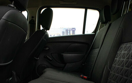 Renault Sandero II рестайлинг, 2017 год, 999 000 рублей, 10 фотография