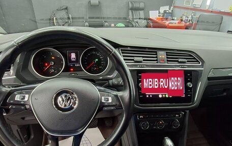 Volkswagen Tiguan II, 2019 год, 3 150 000 рублей, 16 фотография