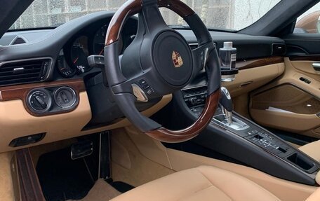 Porsche 911, 2013 год, 17 500 000 рублей, 5 фотография