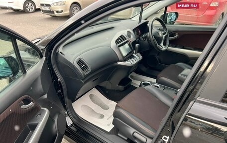 Honda Stream II, 2009 год, 1 349 999 рублей, 10 фотография