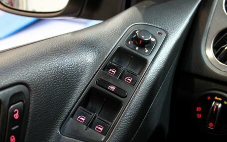 Volkswagen Tiguan I, 2012 год, 1 199 000 рублей, 17 фотография