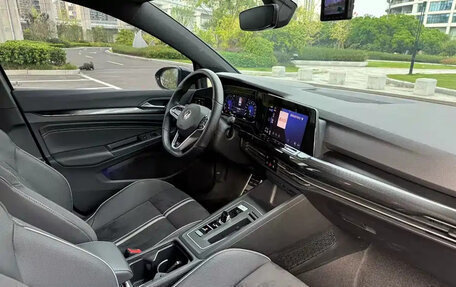 Volkswagen Golf VIII, 2021 год, 1 310 000 рублей, 8 фотография