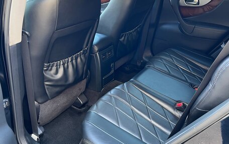 Infiniti FX II, 2011 год, 1 545 000 рублей, 10 фотография