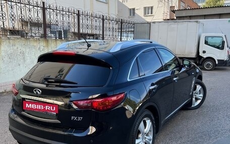 Infiniti FX II, 2011 год, 1 545 000 рублей, 6 фотография