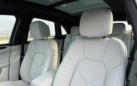 Porsche Macan I рестайлинг, 2025 год, 12 200 000 рублей, 3 фотография