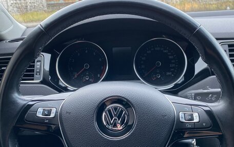 Volkswagen Jetta VI, 2017 год, 1 850 000 рублей, 10 фотография