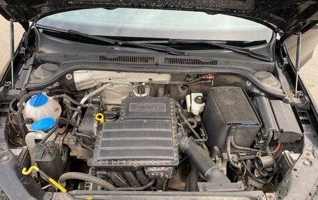 Volkswagen Jetta VI, 2017 год, 1 850 000 рублей, 14 фотография