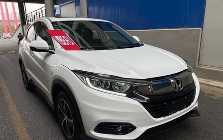 Honda Vezel, 2020 год, 1 740 000 рублей, 3 фотография