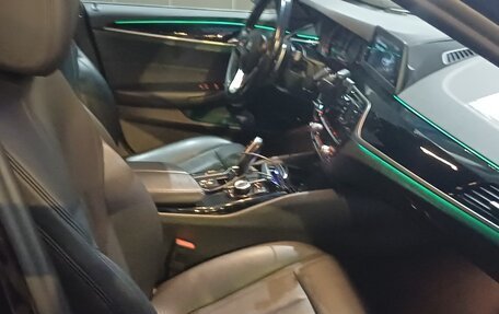 BMW 5 серия, 2019 год, 2 500 000 рублей, 14 фотография