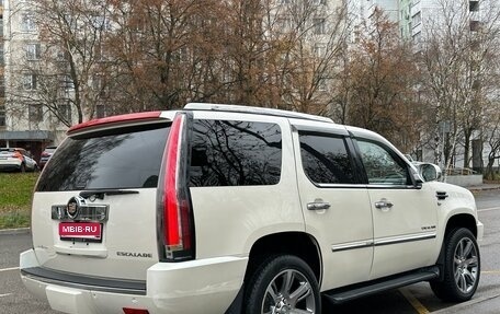 Cadillac Escalade III, 2013 год, 2 500 000 рублей, 4 фотография